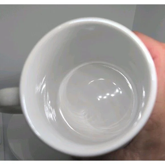 Hallmark /Wonder Woman 1984- Mom To The Rescue Mug - Picture 3 of 4